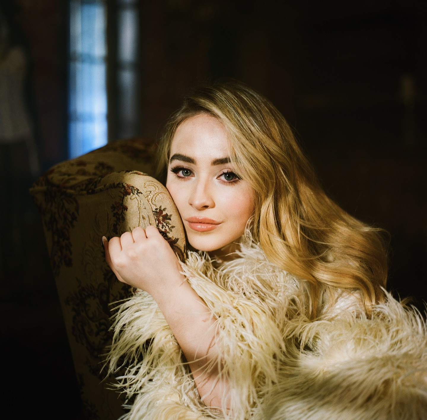 ⠀⁠
📸: @joshuashultz⁠
🎞: Kodak #Portra400⁠
⠀⁠
#KodakFilm⁣⁠
#KodakProfessional⁠
⠀⁠
“When I shoot digital it’s 0s and 1s guessing what the eyes see. When I shoot film it’s a physical imprint on film of the physical universe. It truly is painting with light. There is an emotional response I get from film that I don’t get anywhere else. Shot these on Kodak Professional Portra 400 with my Hasselblad”