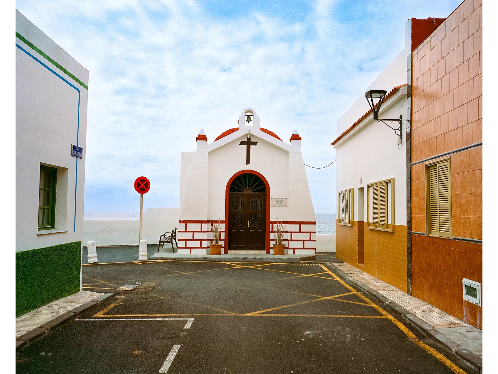 Photo by Philip Reekers