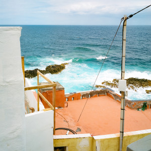 Photo by Philip Reekers